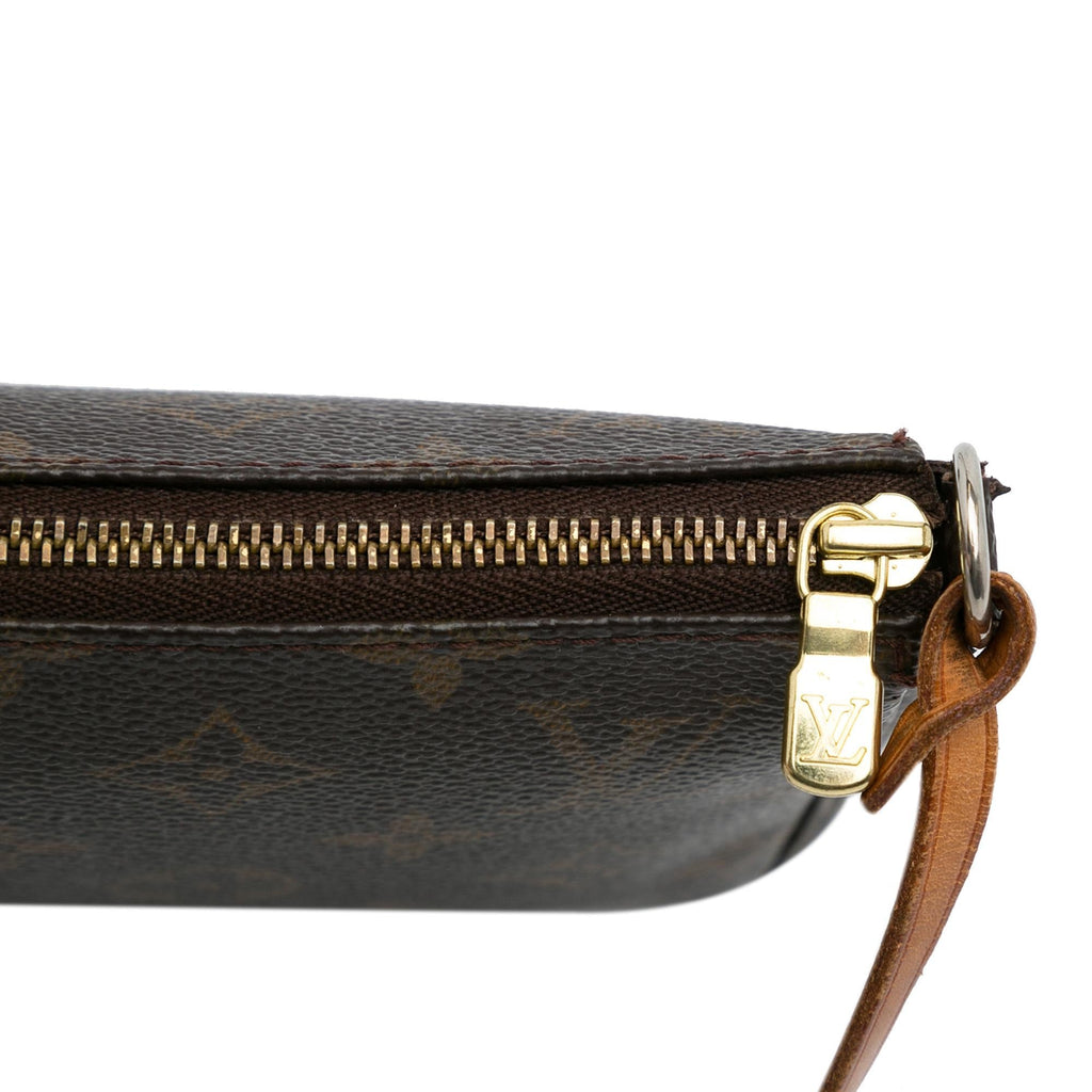 Louis Vuitton Monogram Pochette Accessoires (SHG-7yFfEX)