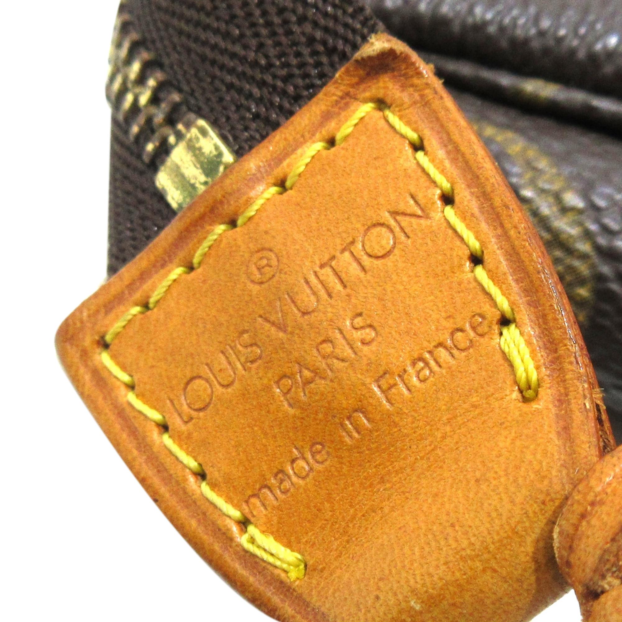 Louis Vuitton Monogram Pochette Accessoires (SHG-lxmGcb)