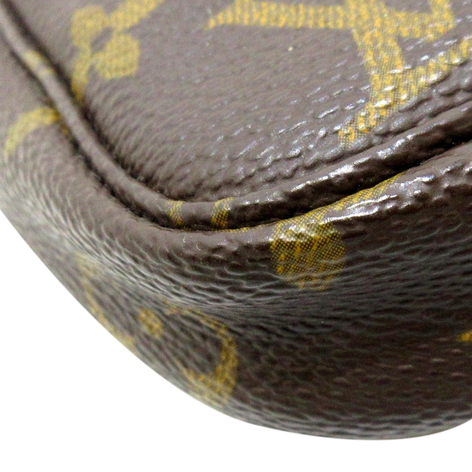 Louis Vuitton Monogram Pochette Accessoires (SHG-lxmGcb)