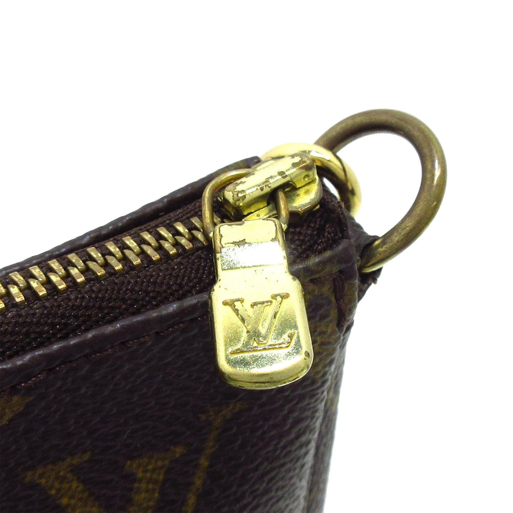 Louis Vuitton Monogram Pochette Accessoires (SHG-zsuvsS)
