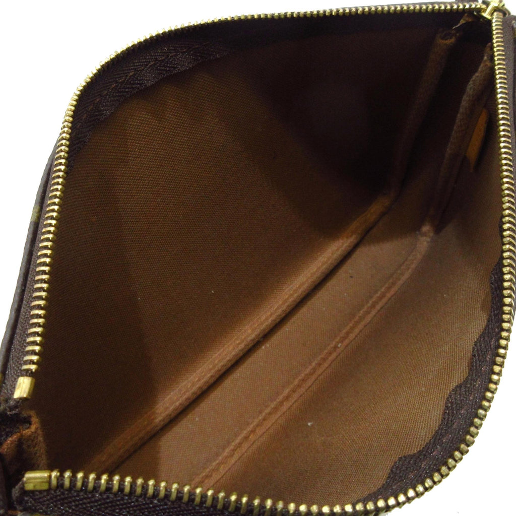 Louis Vuitton Monogram Pochette Accessoires (SHG-zsuvsS)