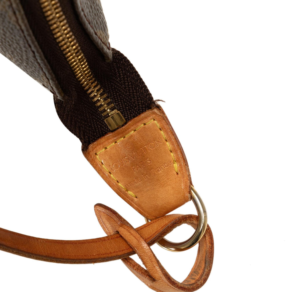 Louis Vuitton Monogram Pochette Accessoires (SHG-WHHqEW)