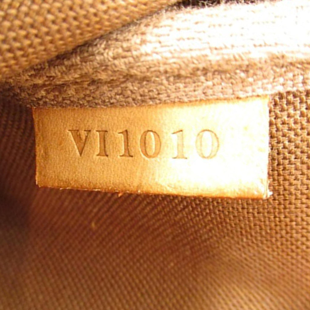 Louis Vuitton Monogram Pochette Accessoires (SHG-16vbUz)