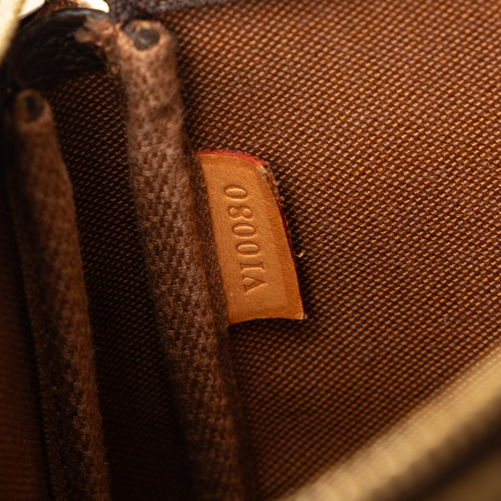 Louis Vuitton Monogram Pochette Accessoires (SHG-YUTJKj)