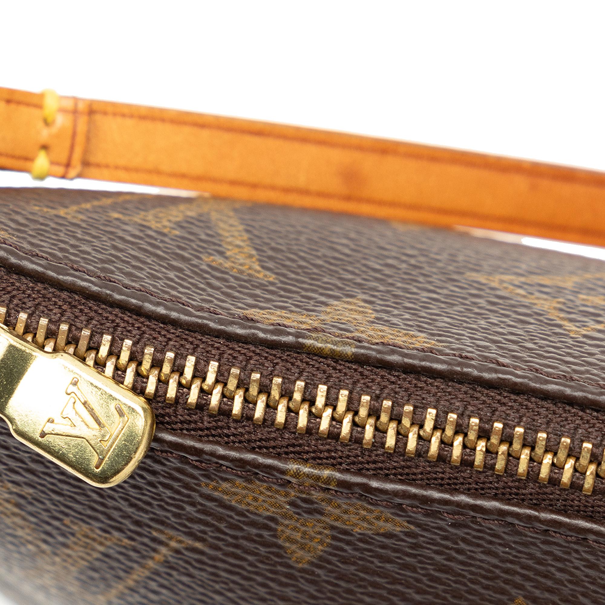 Louis Vuitton Monogram Pochette Accessoires (SHG-9xzsyS)