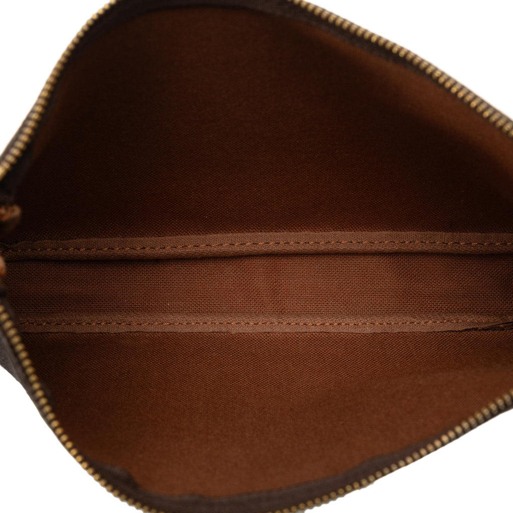 Louis Vuitton Monogram Pochette Accessoires (SHG-FsBVFX)