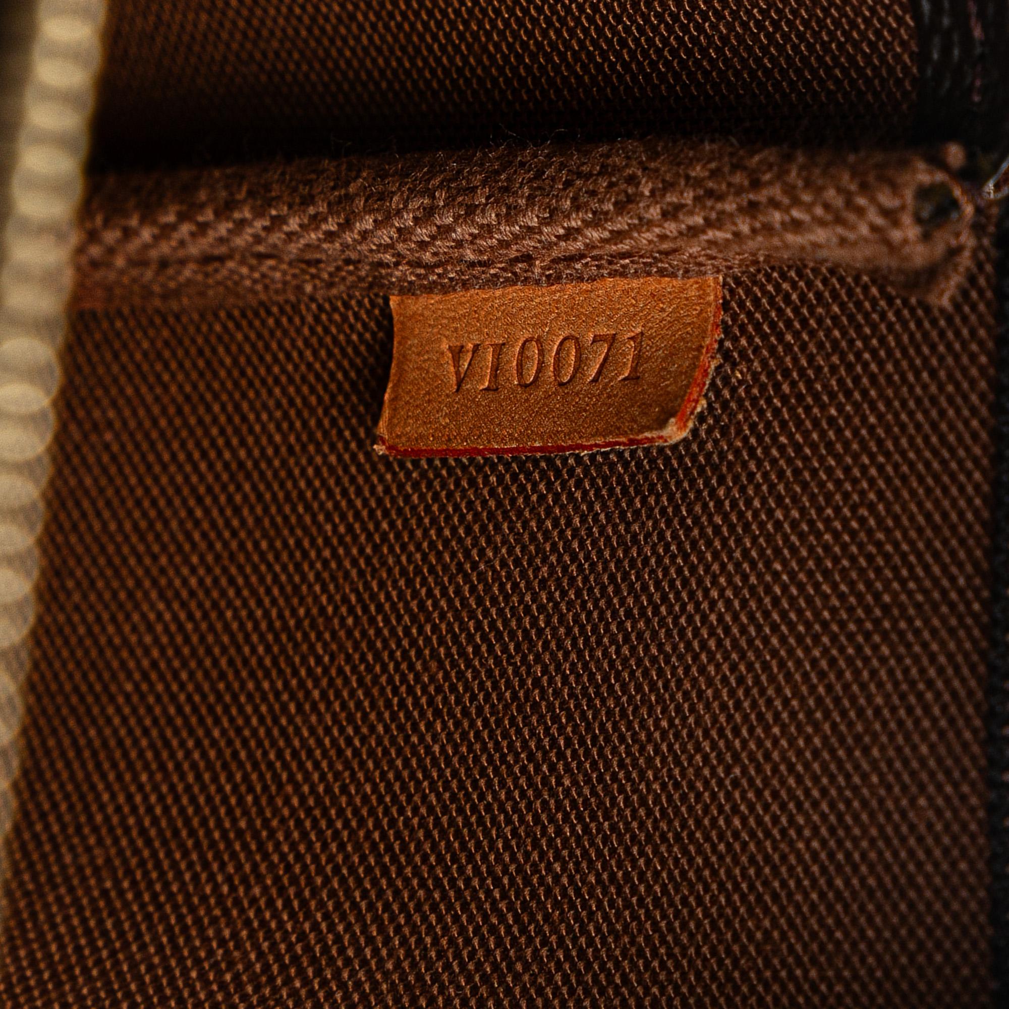 Louis Vuitton Monogram Pochette Accessoires (SHG-oxcj0s)