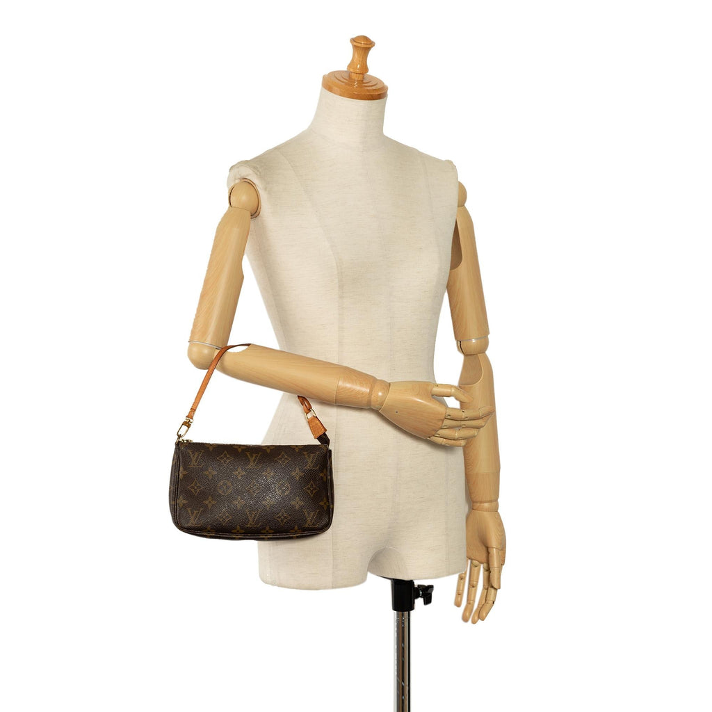 Louis Vuitton Monogram Pochette Accessoires (SHG-iKUEkF)