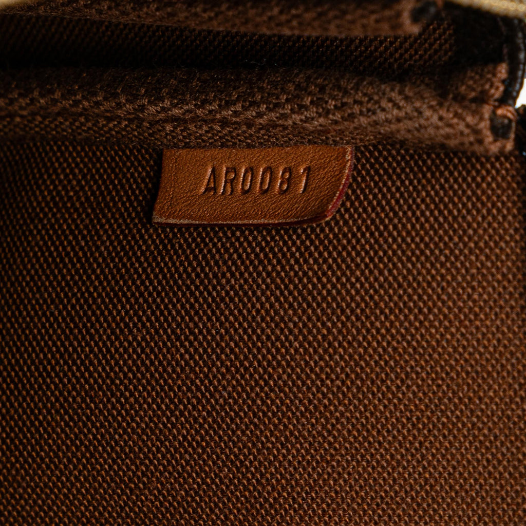 Louis Vuitton Monogram Pochette Accessoires (SHG-tjzBge)