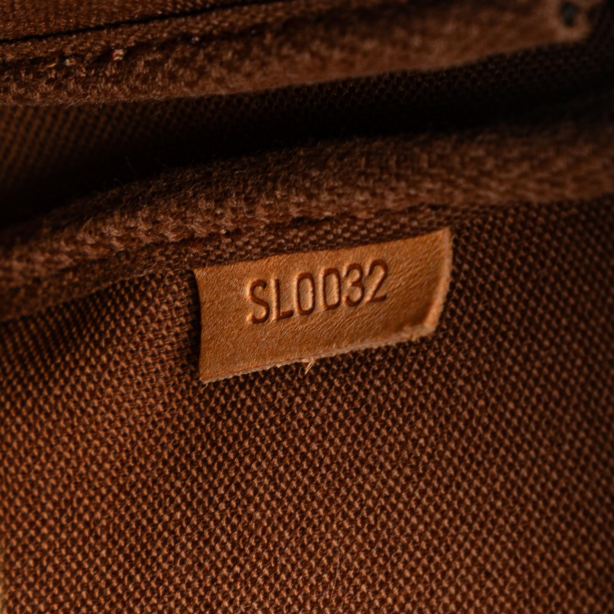 Louis Vuitton Monogram Pochette Accessoires (SHG-bjgWls)