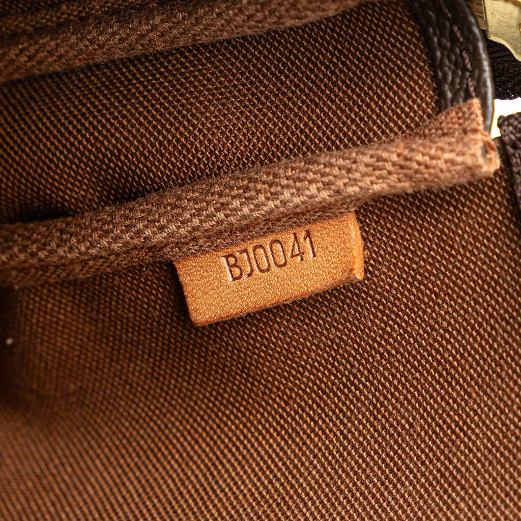 Louis Vuitton Monogram Pochette Accessoires (SHG-7ZoG8l)