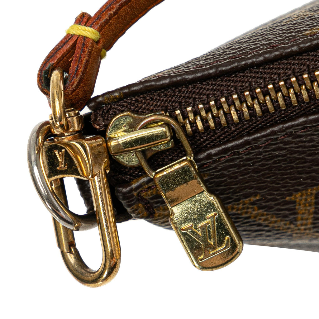Louis Vuitton Monogram Pochette Accessoires (SHG-4zuAbr)