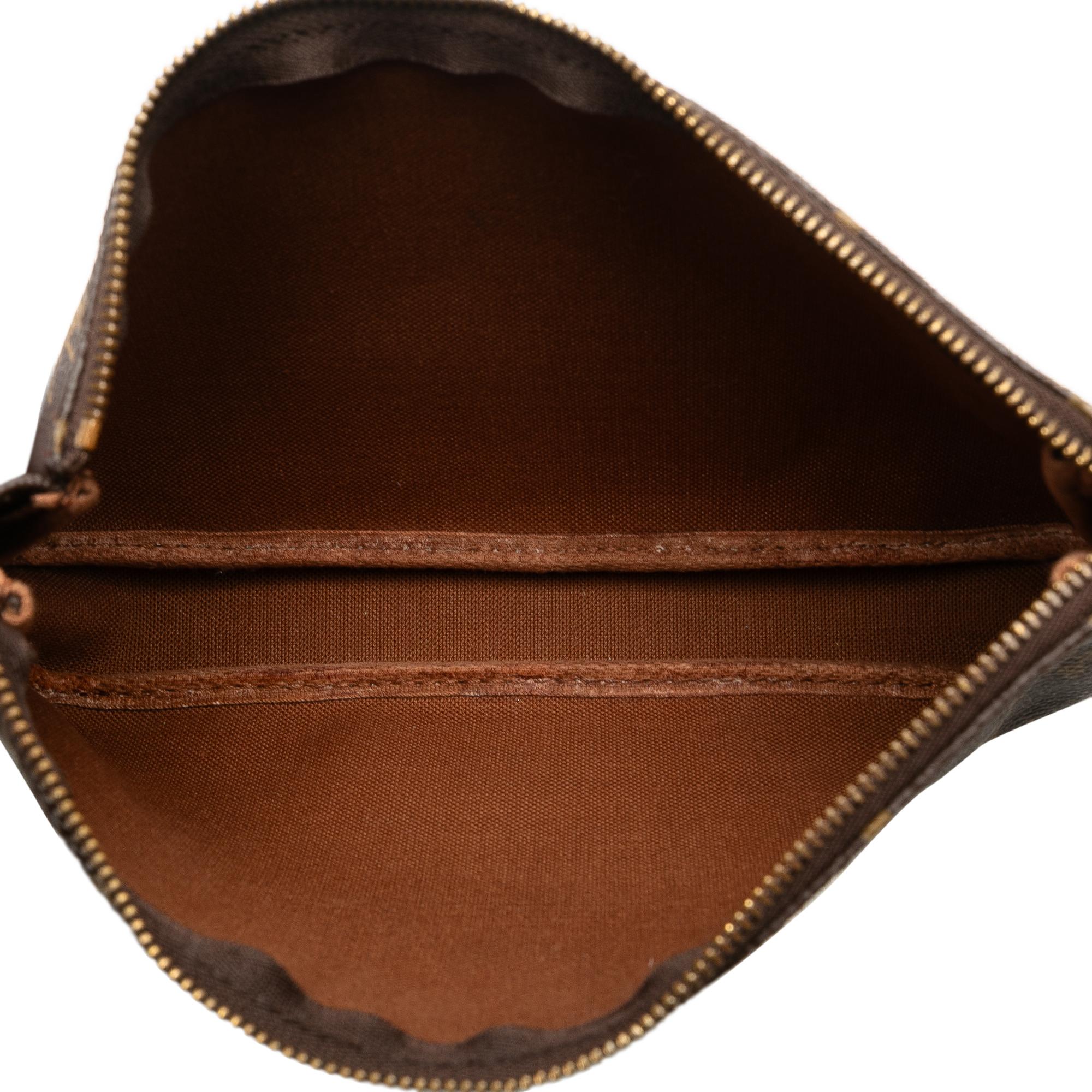 Louis Vuitton Monogram Pochette Accessoires (SHG-3wqz2S)
