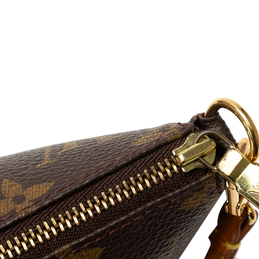 Louis Vuitton Monogram Pochette Accessoires (SHG-ccxyq6)