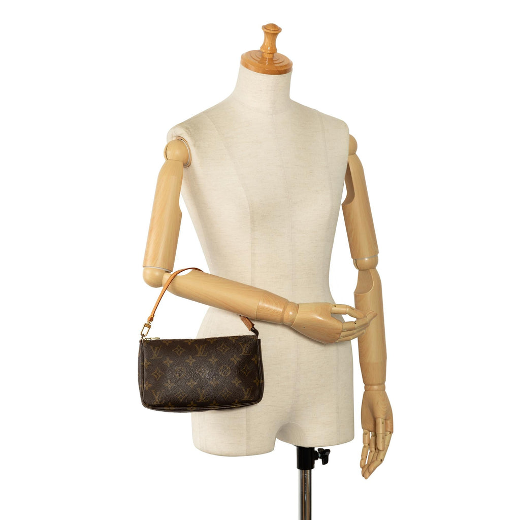 Louis Vuitton Monogram Pochette Accessoires (SHG-1jkV2Y)