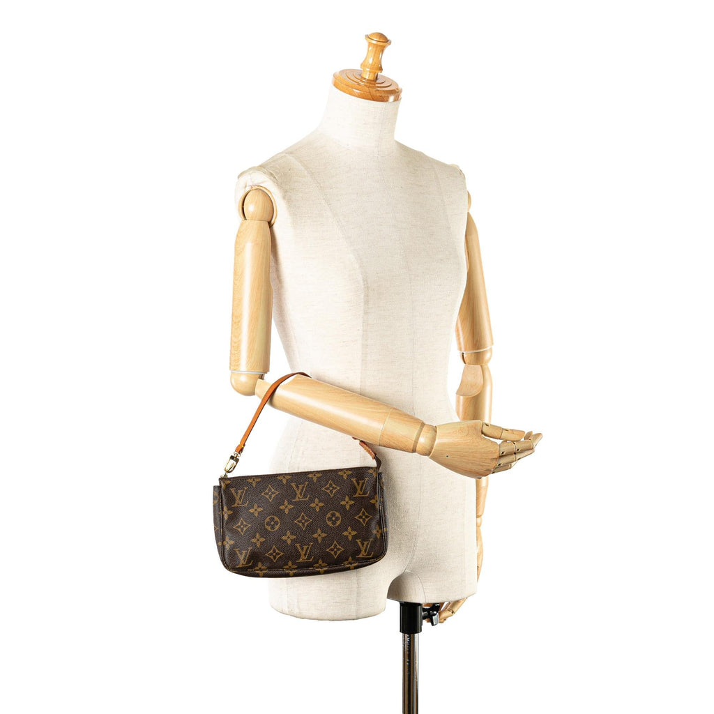 Louis Vuitton Monogram Pochette Accessoires (SHG-kSdj4u)