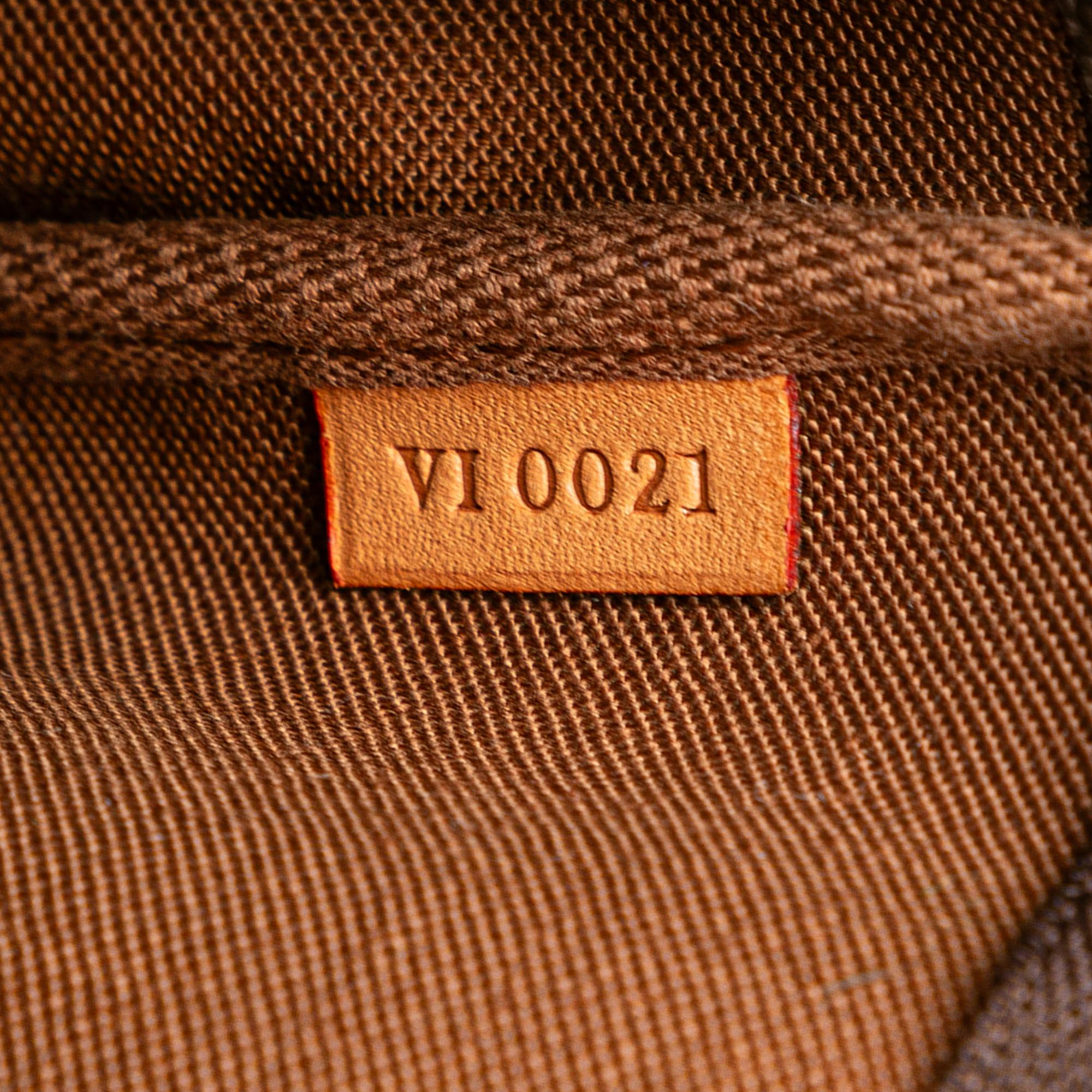Louis Vuitton Monogram Pochette Accessoires (SHG-wc506E)