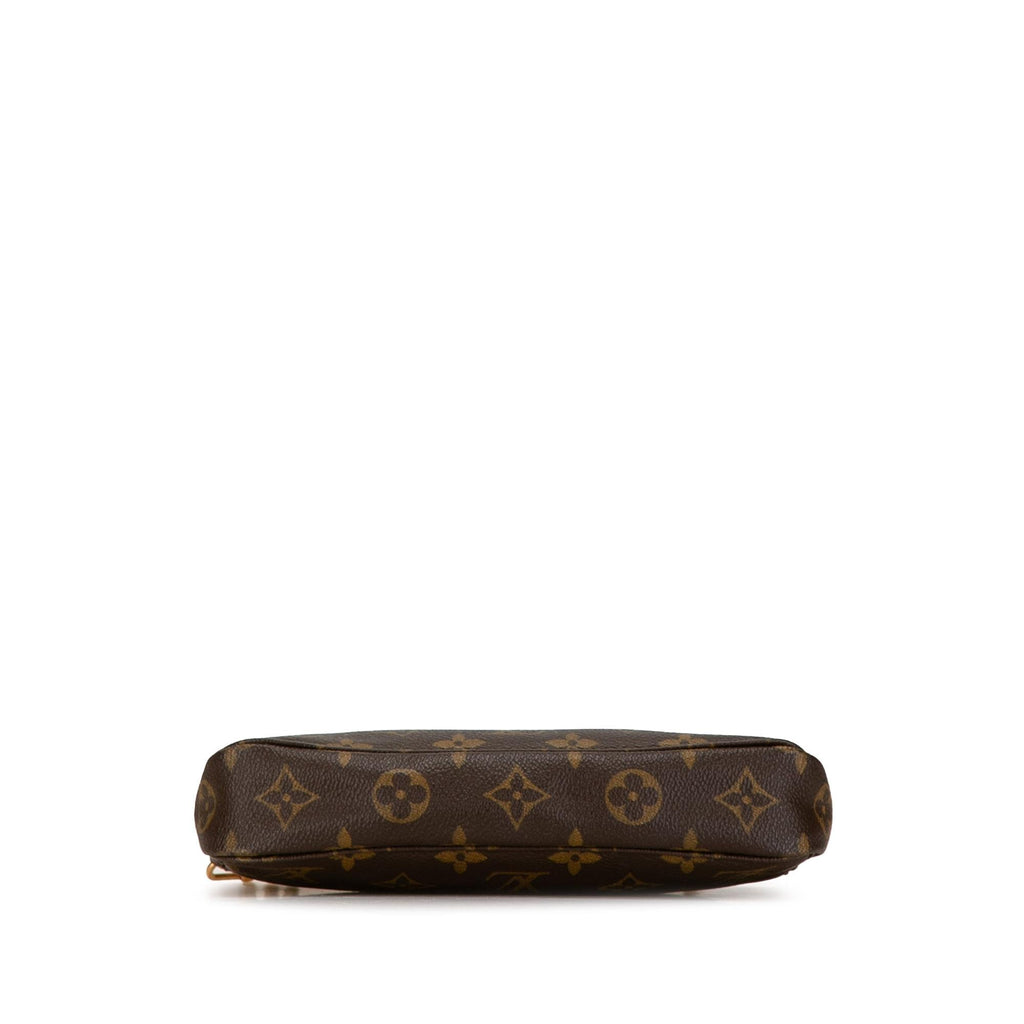 Louis Vuitton Monogram Pochette Accessoires (SHG-GLmT8t)