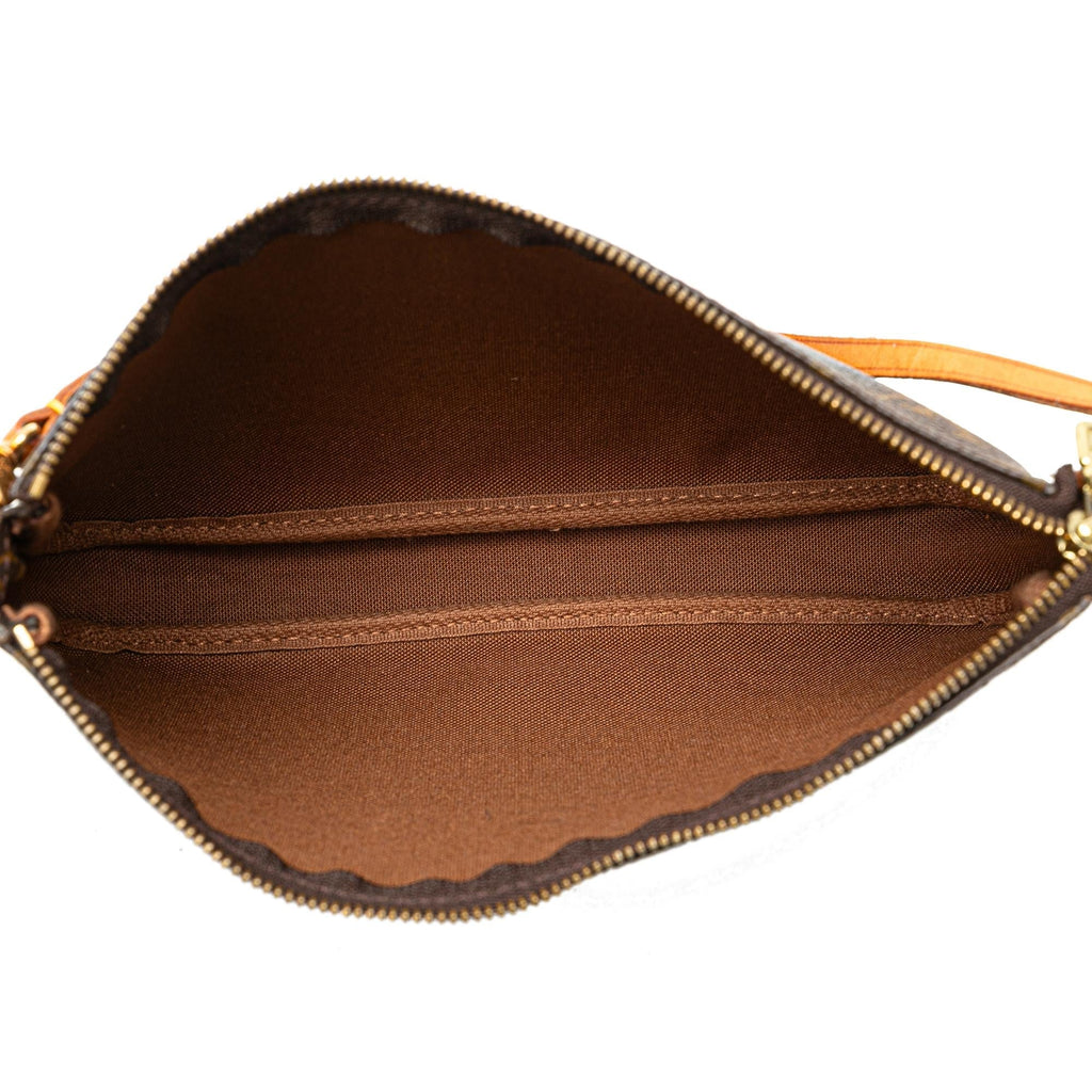 Louis Vuitton Monogram Pochette Accessoires (SHG-MV0FLZ)