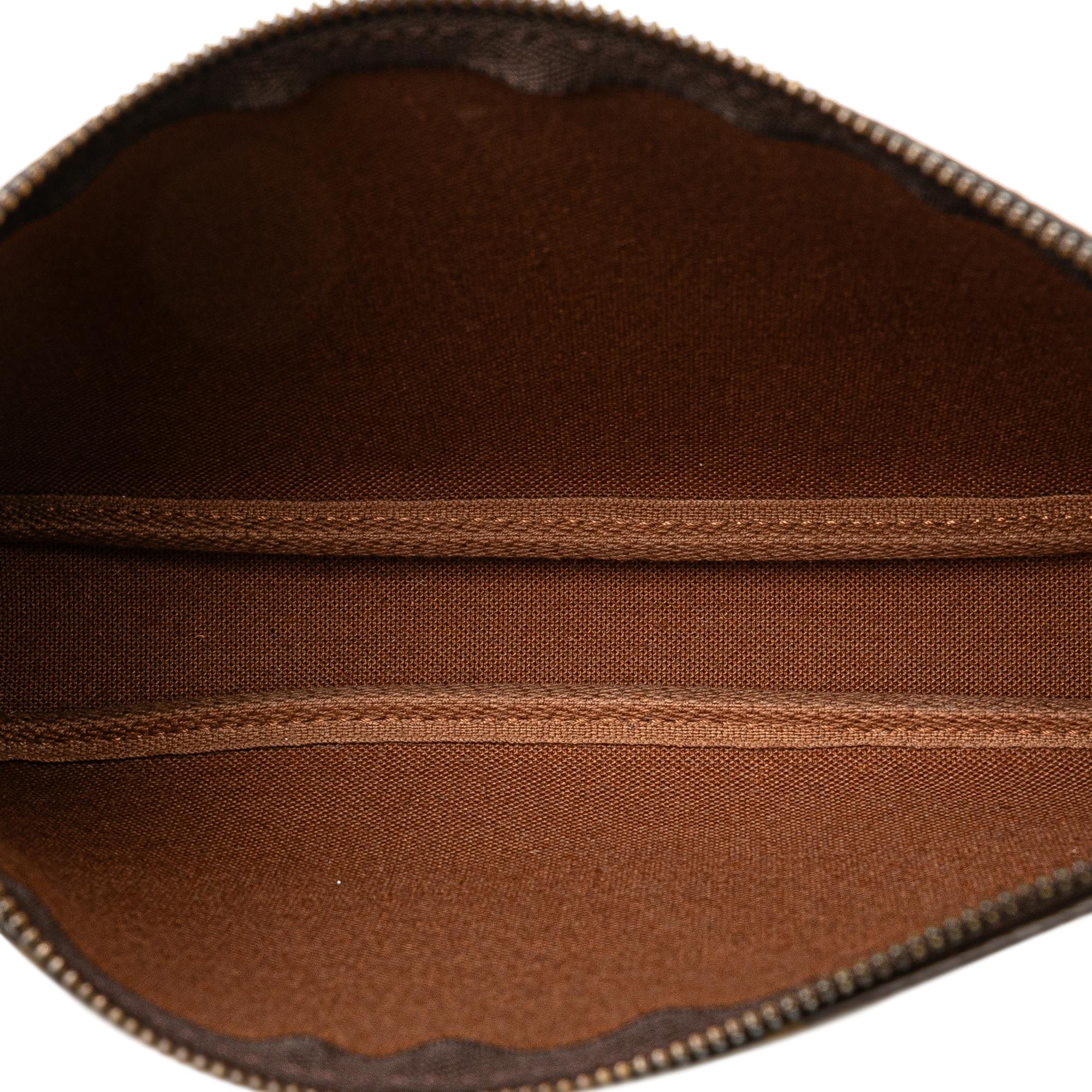 Louis Vuitton Monogram Pochette Accessoires (SHG-HGC3gG)