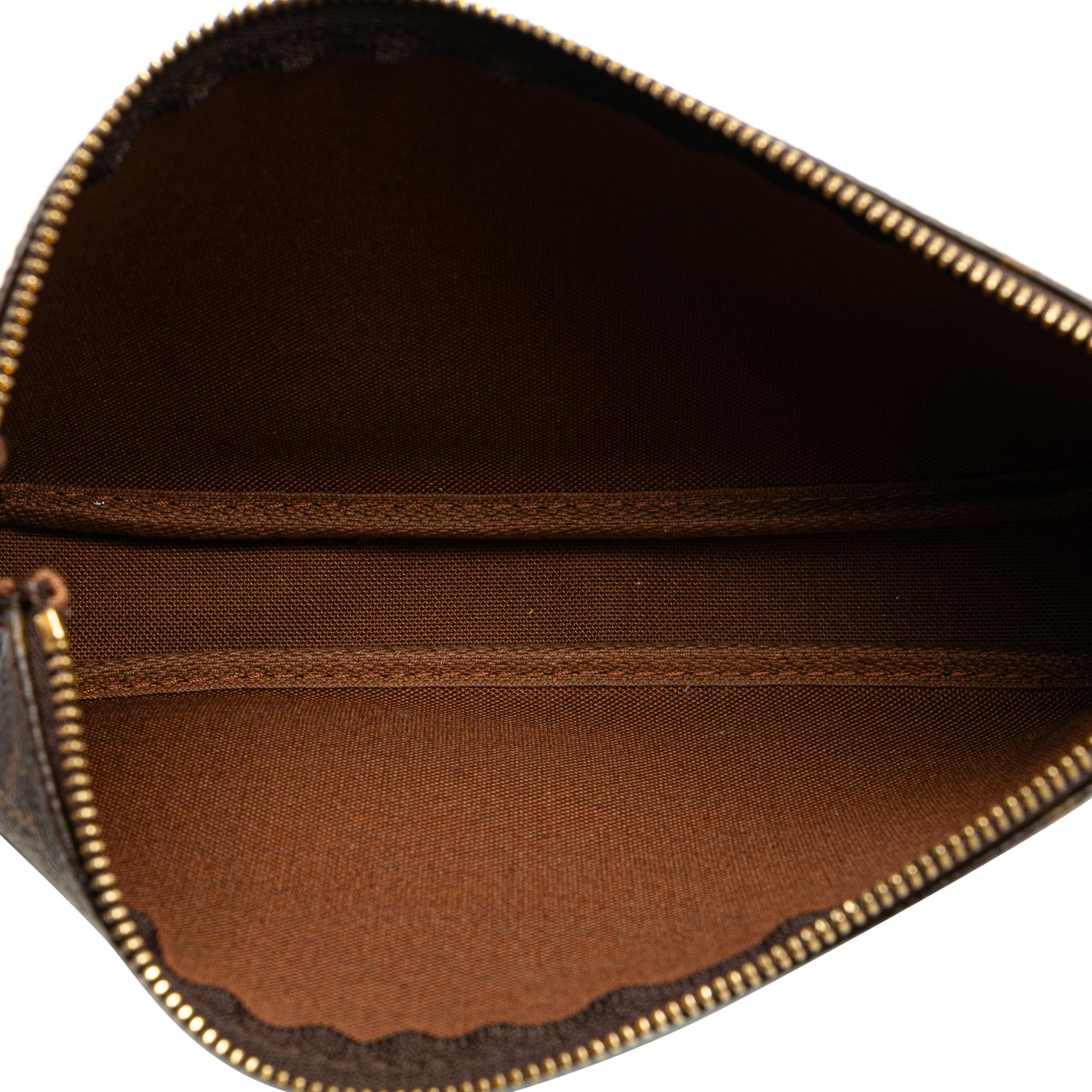 Louis Vuitton Monogram Pochette Accessoires (SHG-DJcPNY)