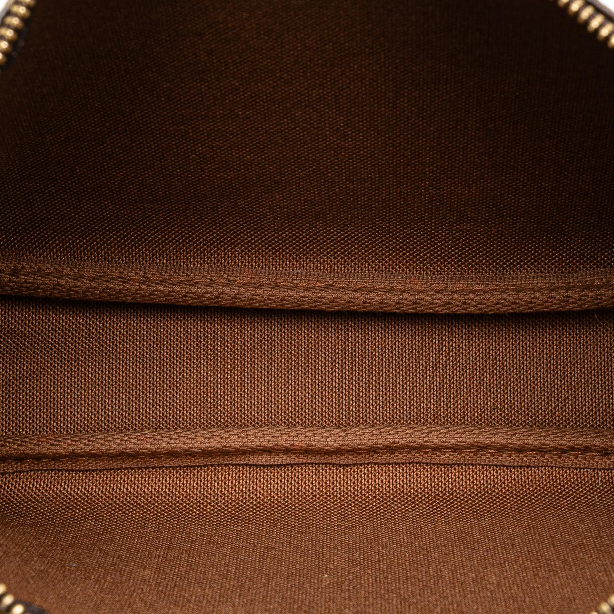 Louis Vuitton Monogram Pochette Accessoires (SHG-QHBKRd)