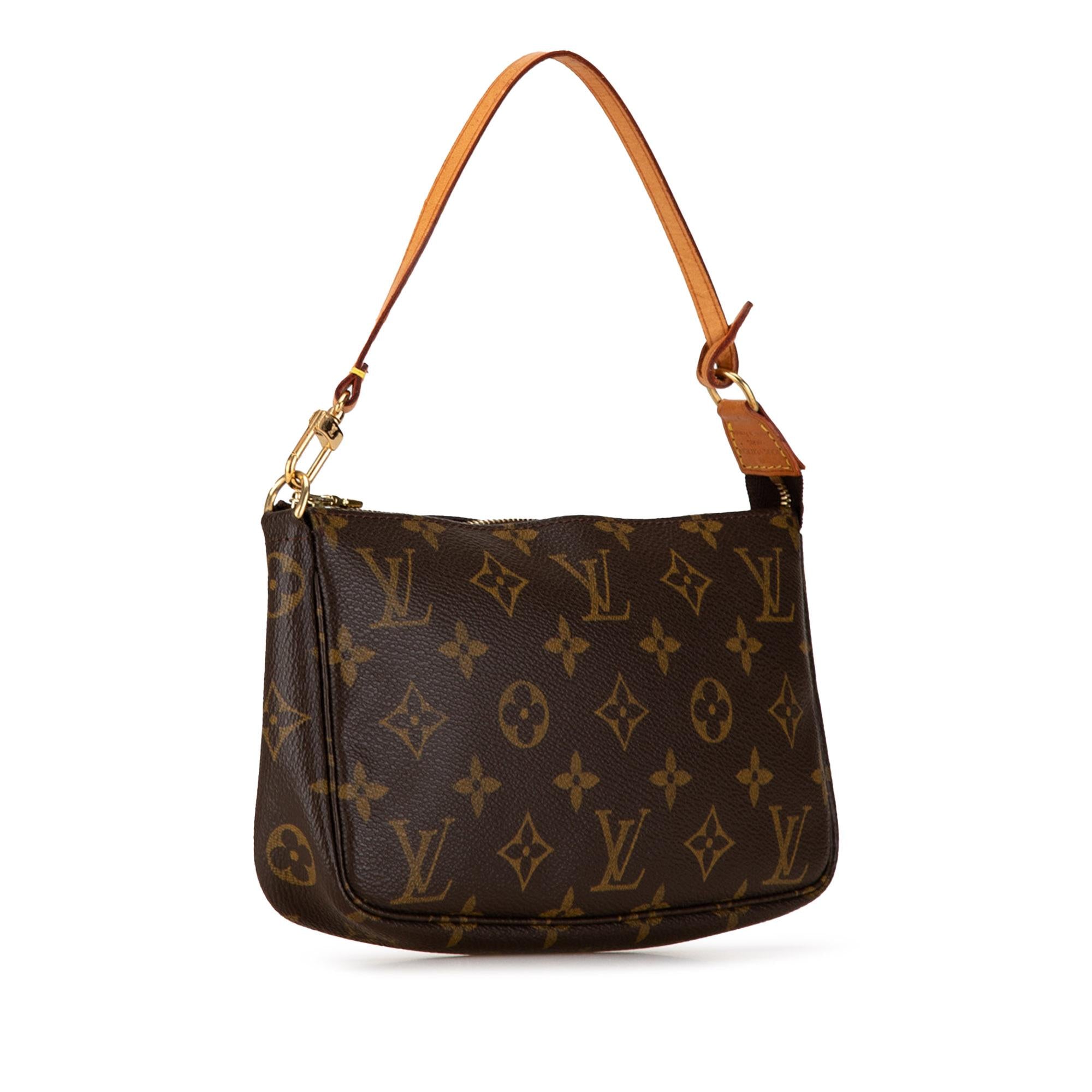 Louis Vuitton Monogram Pochette Accessoires (SHG-uMAfBX)