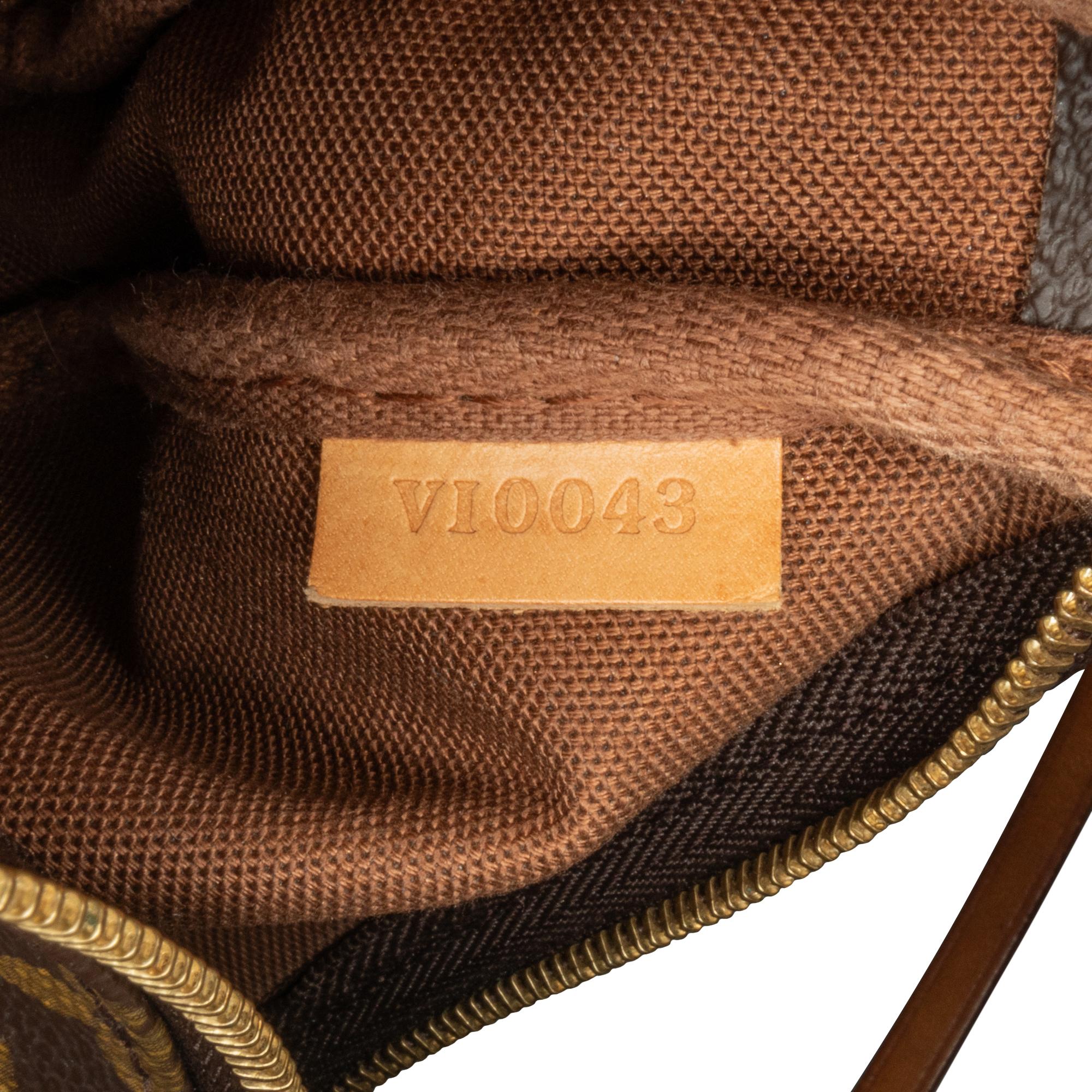 Louis Vuitton Monogram Pochette Accessoires (SHG-wYrsP3)