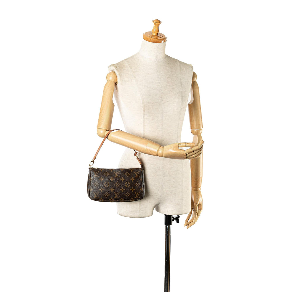 Louis Vuitton Monogram Pochette Accessoires (SHG-Wvh2XT)