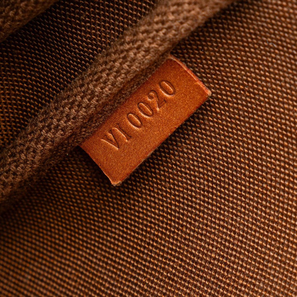 Louis Vuitton Monogram Pochette Accessoires (SHG-JZwBsQ)