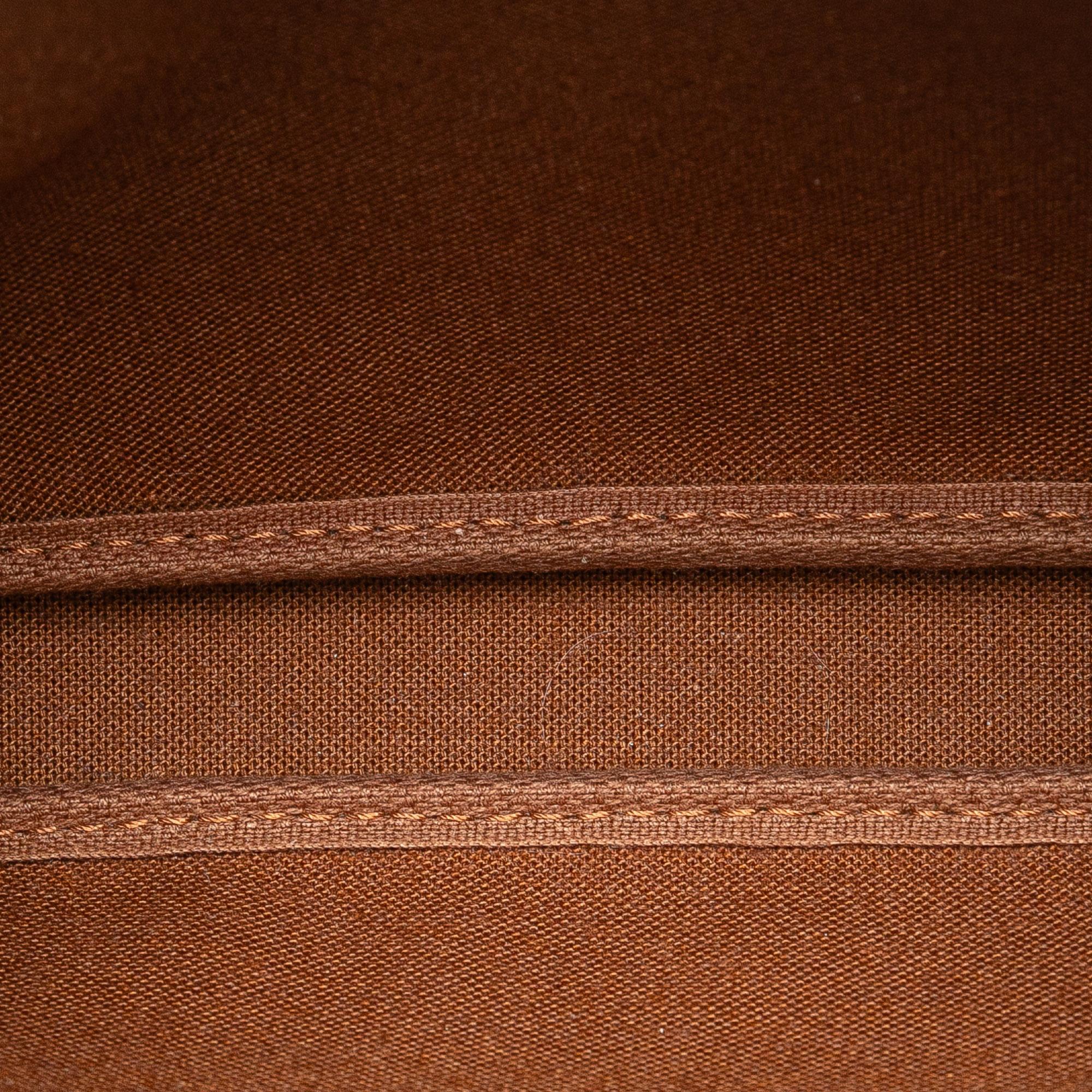 Louis Vuitton Monogram Pochette Accessoires (SHG-WFYOtf)