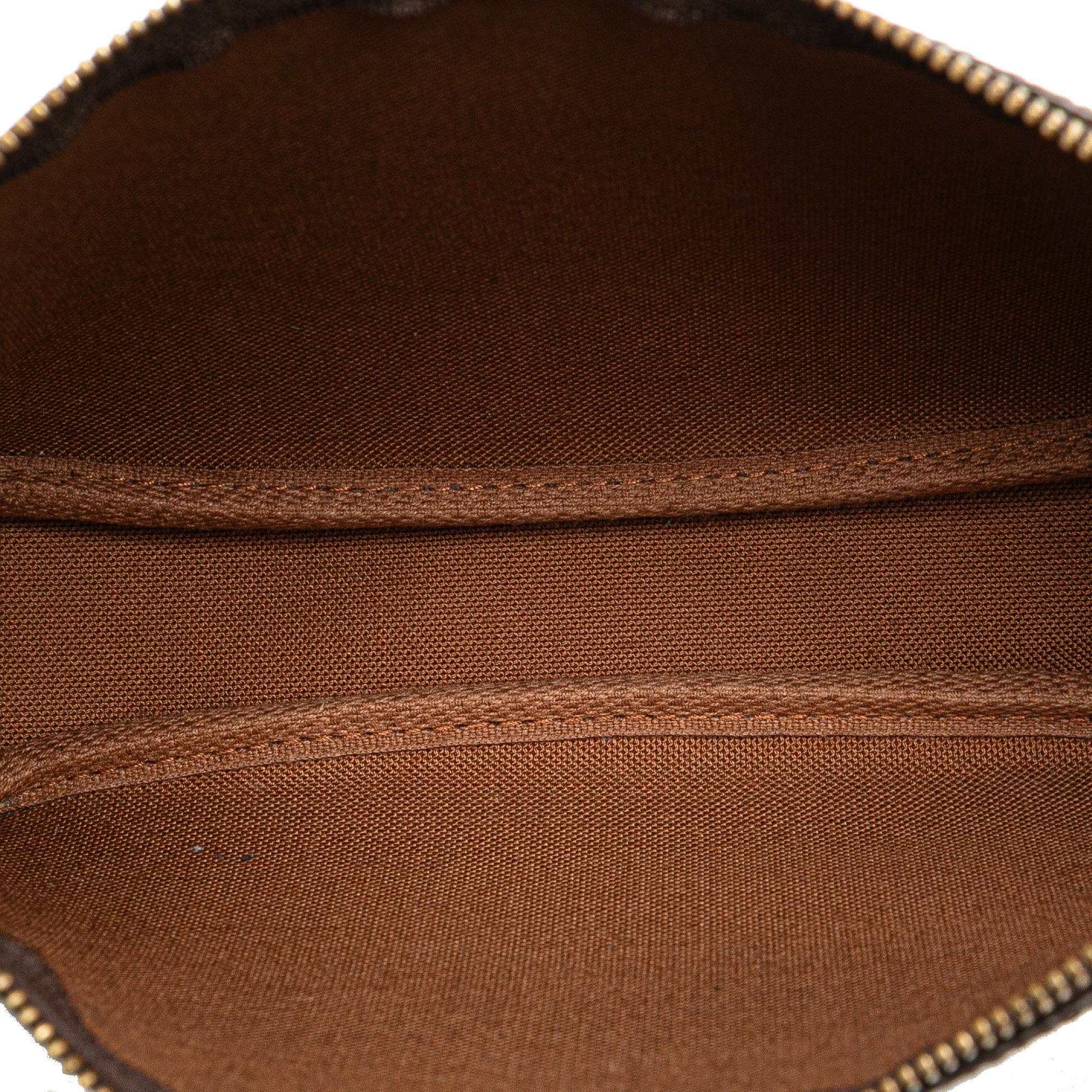 Louis Vuitton Monogram Pochette Accessoires (SHG-dJsVrK)
