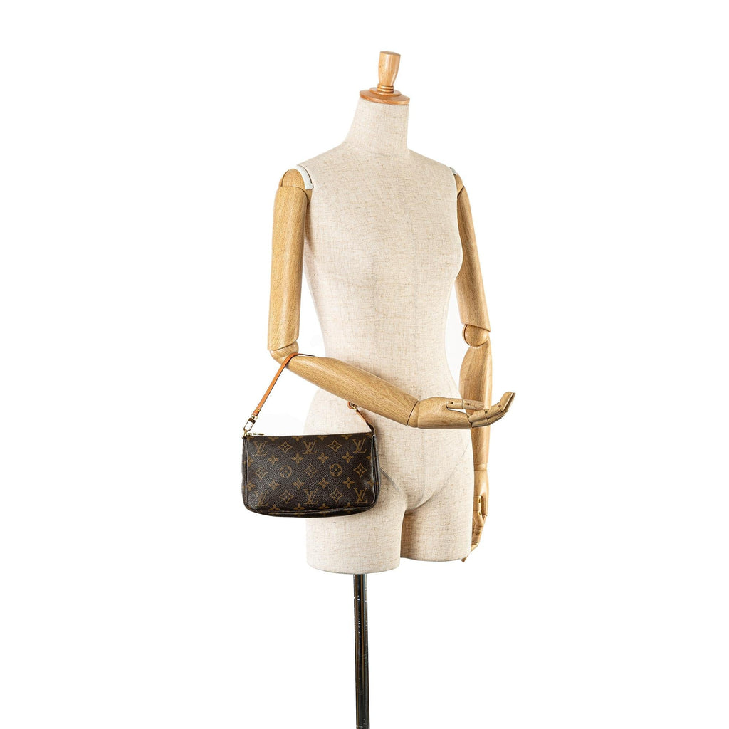 Louis Vuitton Monogram Pochette Accessoires (SHG-dJsVrK)