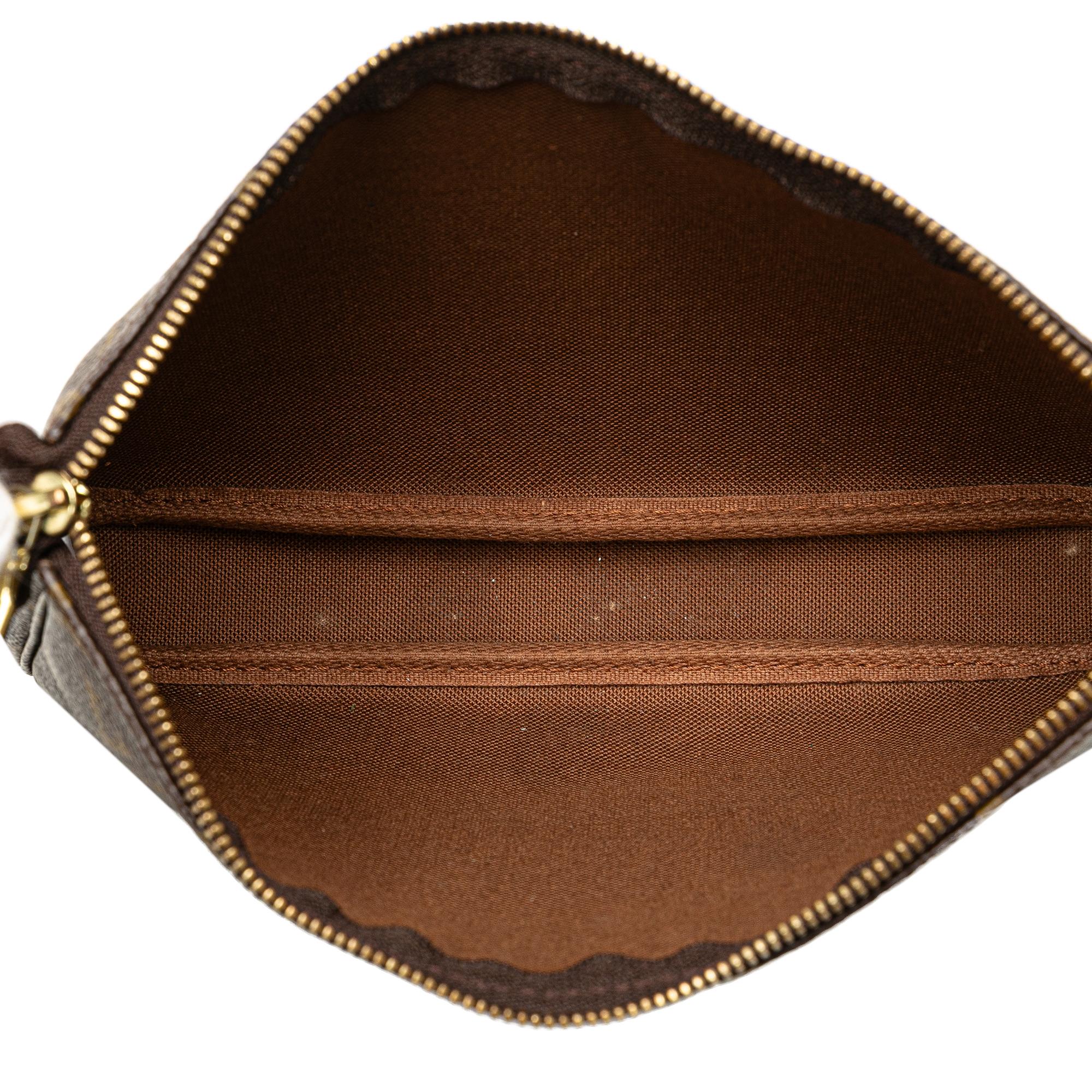 Louis Vuitton Monogram Pochette Accessoires (SHG-1FTc3j)