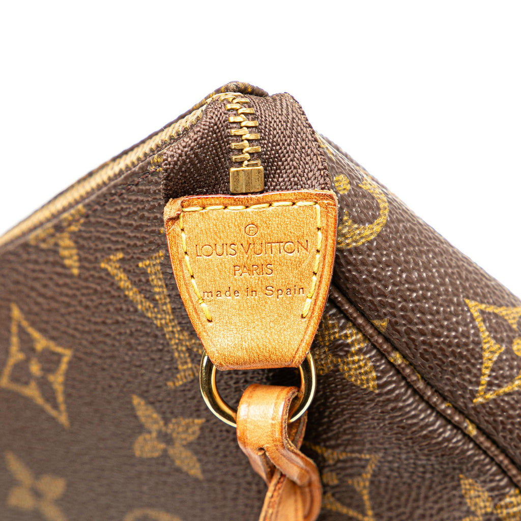 Louis Vuitton Monogram Pochette Accessoires (SHG-iAyL1i)