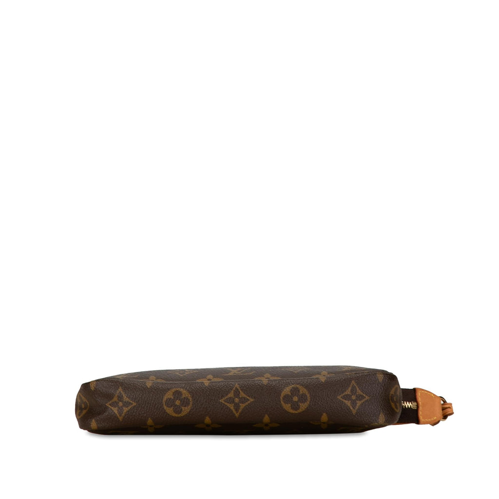 Louis Vuitton Monogram Pochette Accessoires (SHG-7Y2EuO)