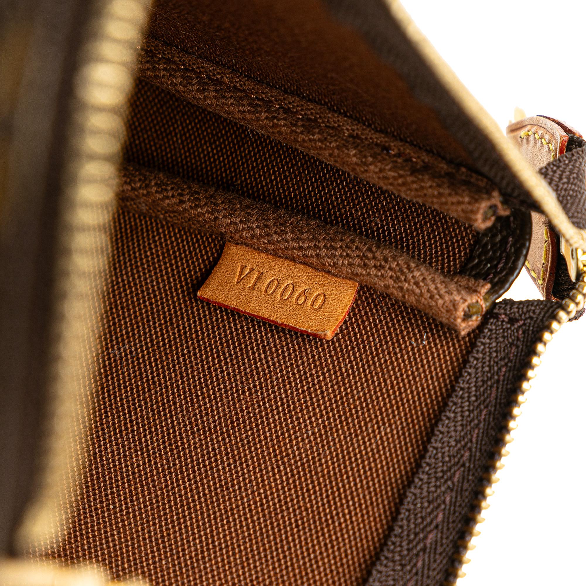Louis Vuitton Monogram Pochette Accessoires