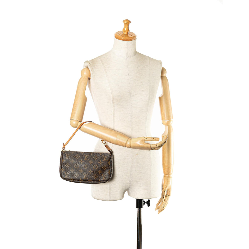 Louis Vuitton Monogram Pochette Accessoires (SHG-raCvUh)