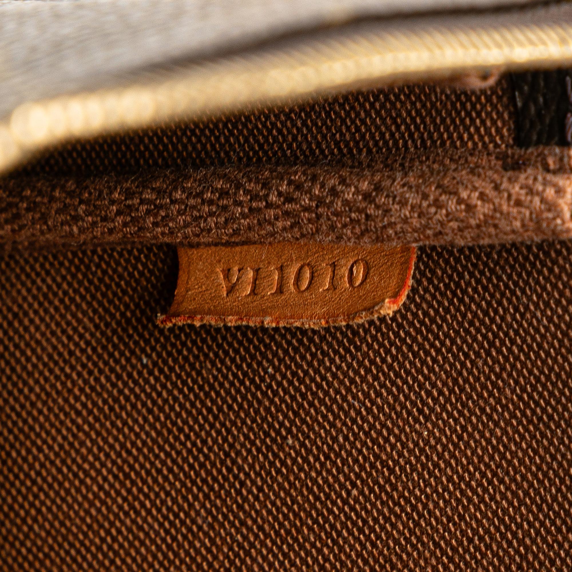 Louis Vuitton Monogram Pochette Accessoires
