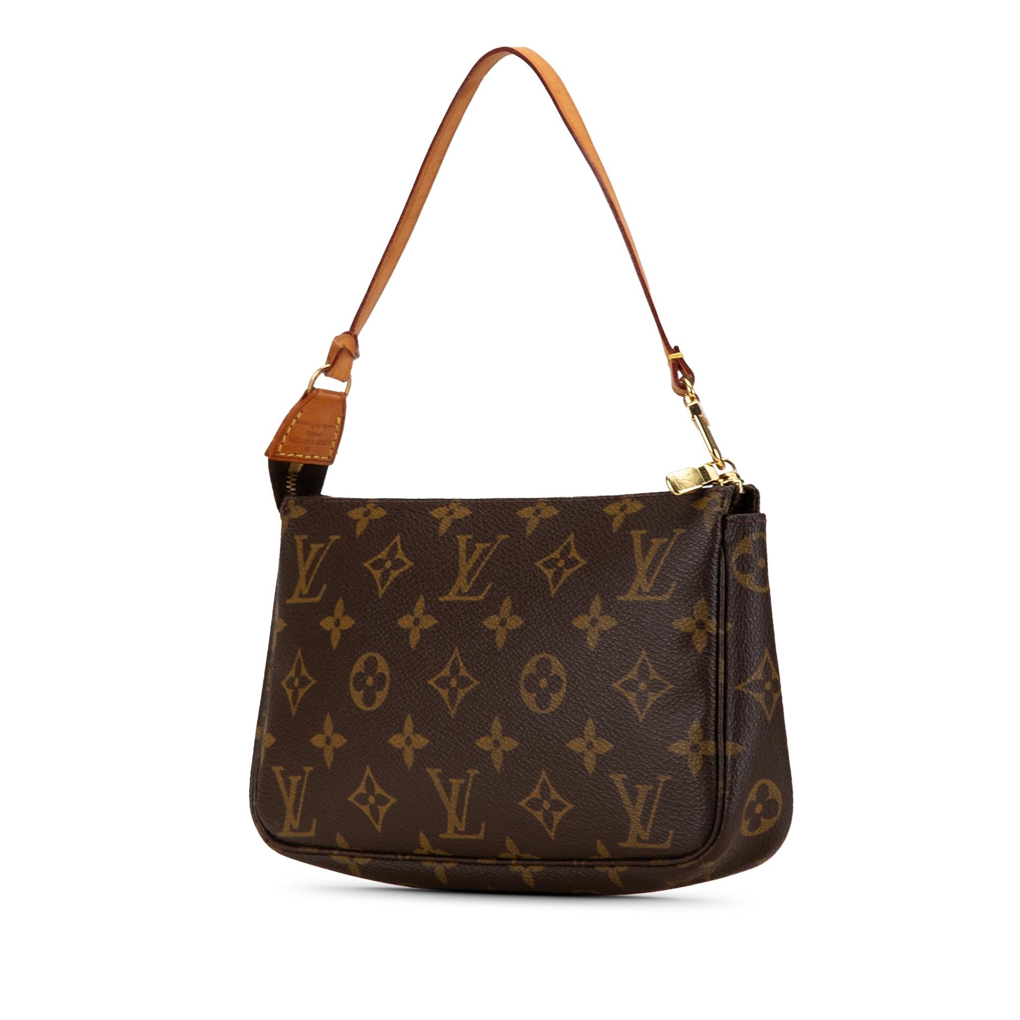 Louis Vuitton Monogram Pochette Accessoires (SHG-oC31Wh)