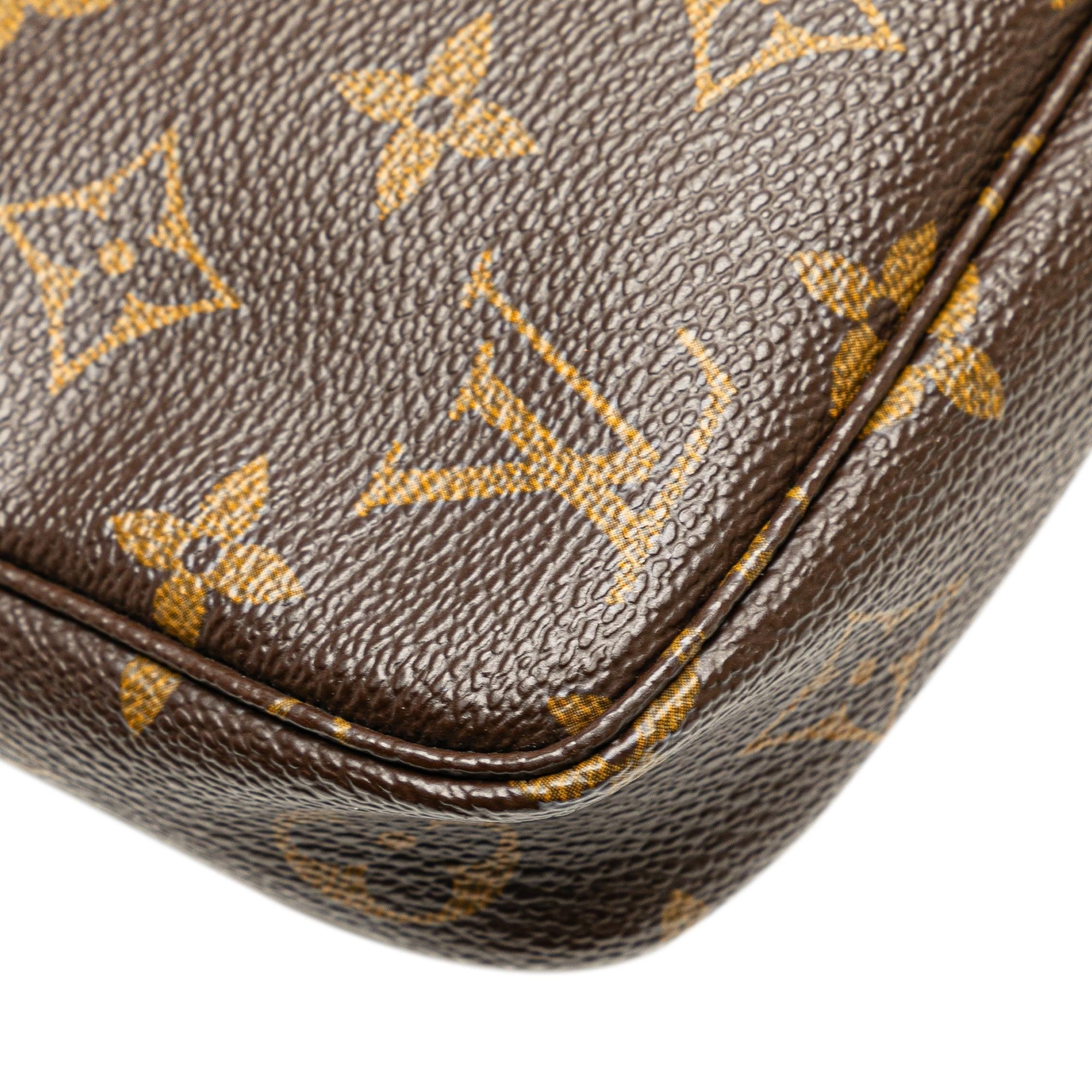 Louis Vuitton Monogram Pochette Accessoires