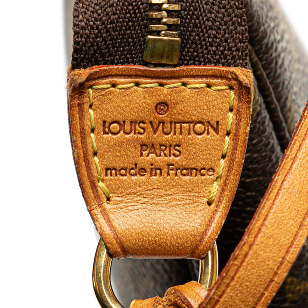 Louis Vuitton Monogram Pochette Accessoires