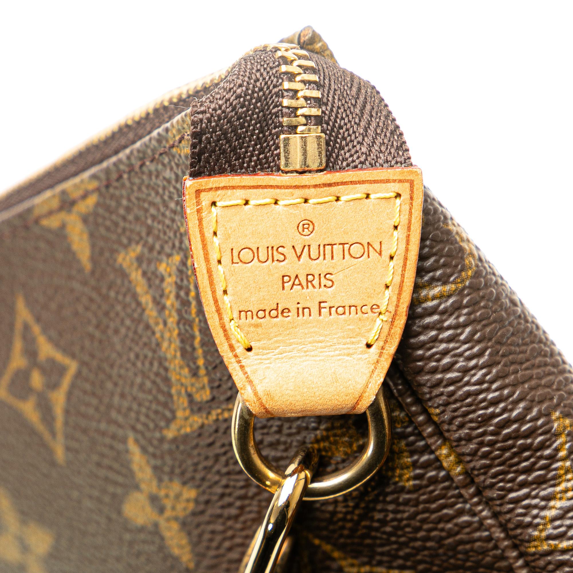 Louis Vuitton Monogram Pochette Accessoires