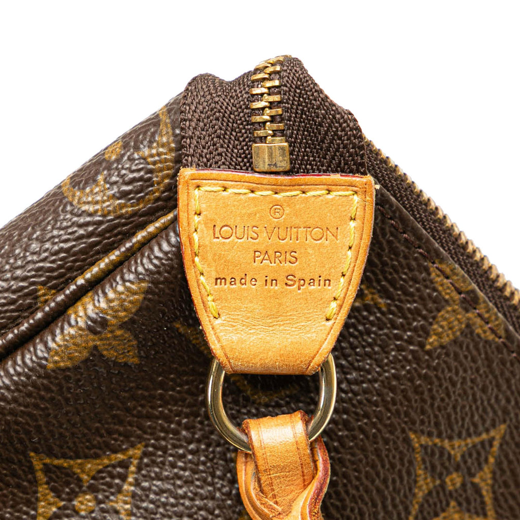 Louis Vuitton Monogram Pochette Accessoires