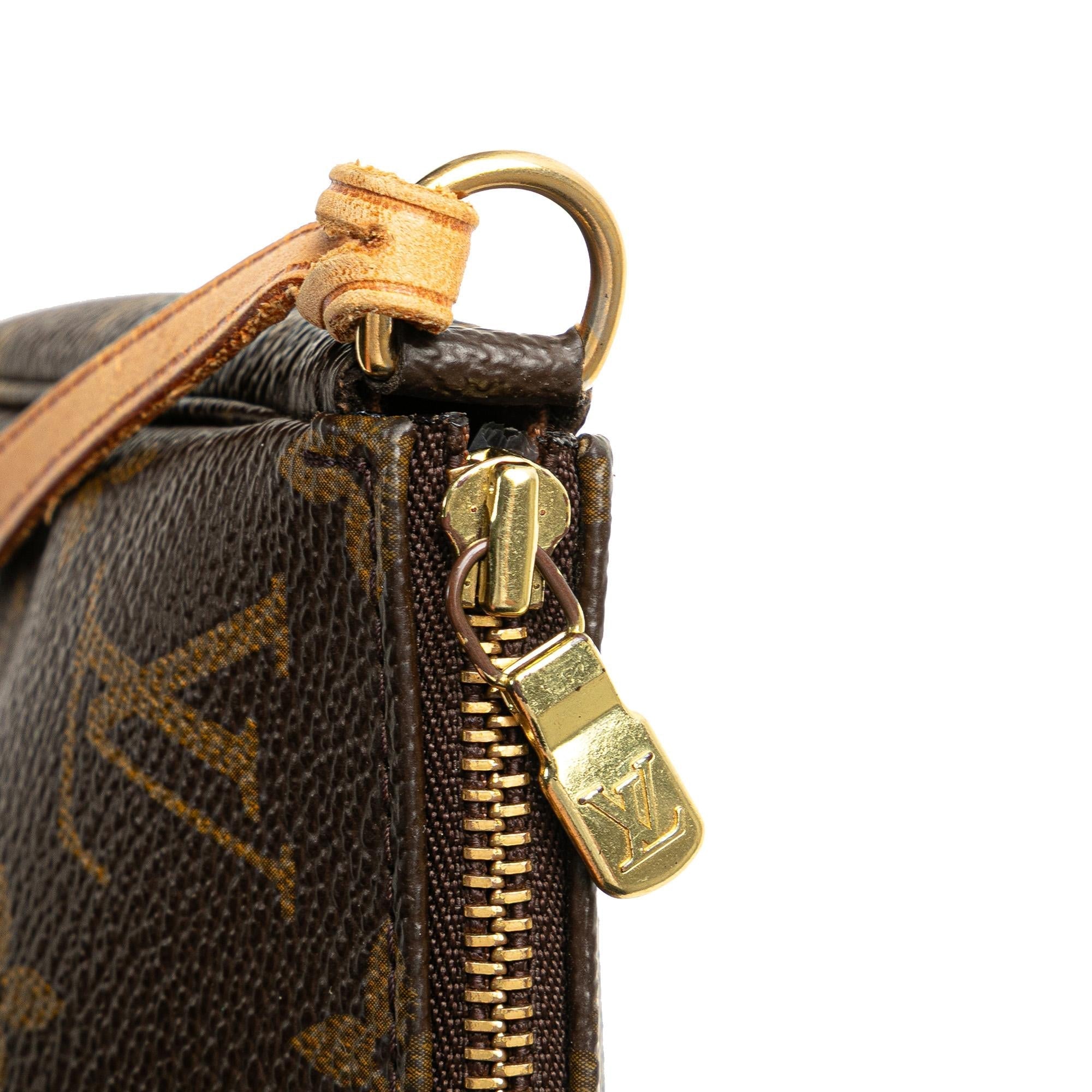 Louis Vuitton Monogram Pochette Accessoires