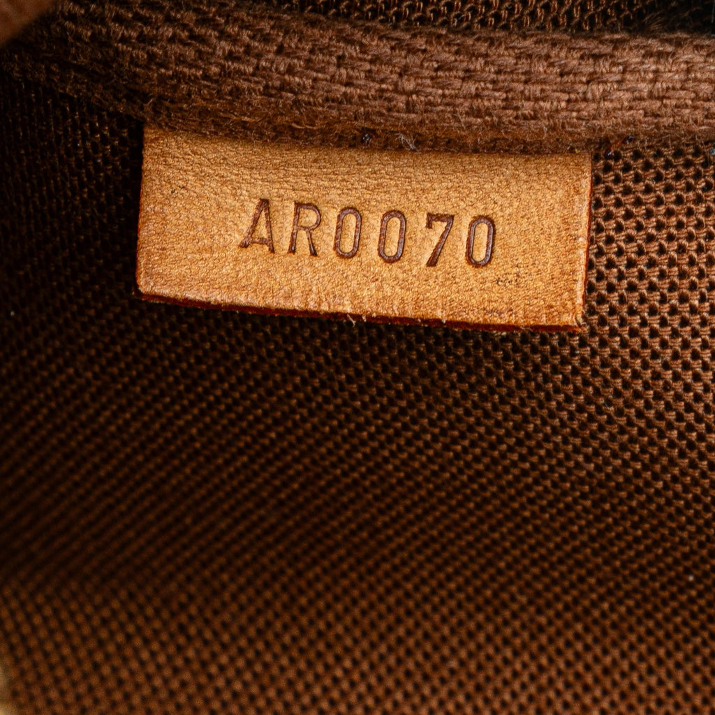 Louis Vuitton Monogram Pochette Accessoires