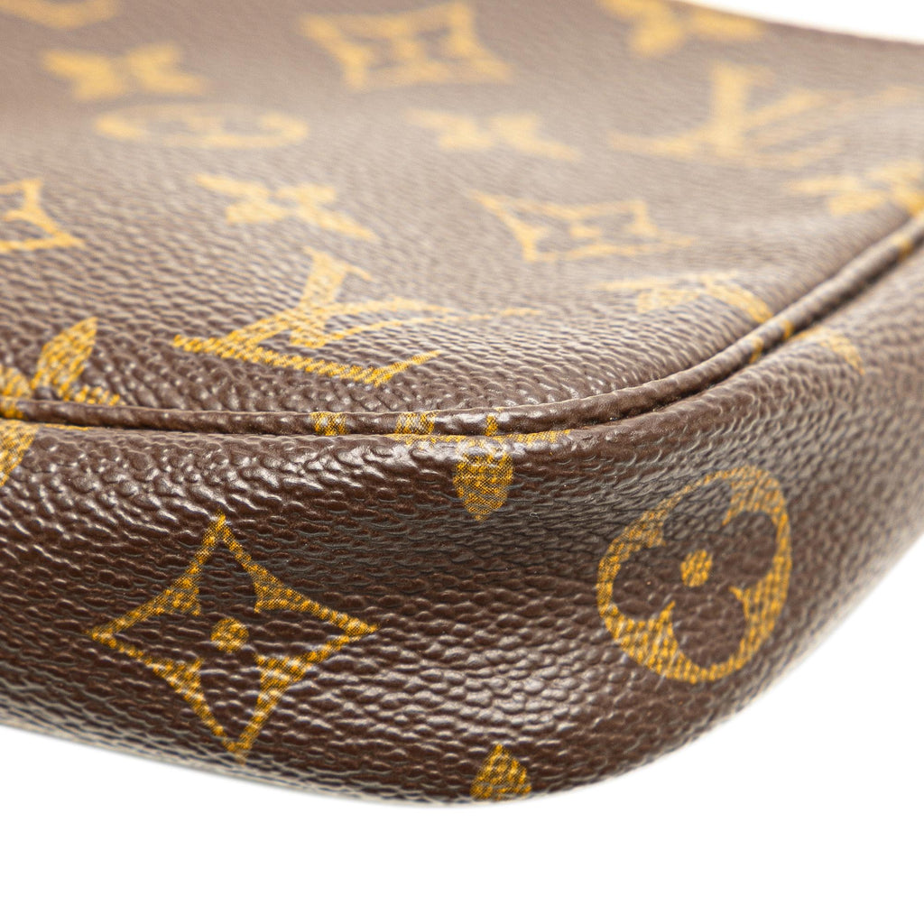 Louis Vuitton Monogram Pochette Accessoires
