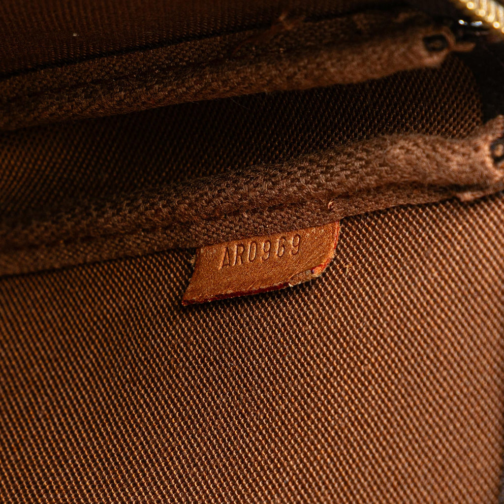 Louis Vuitton Monogram Pochette Accessoires