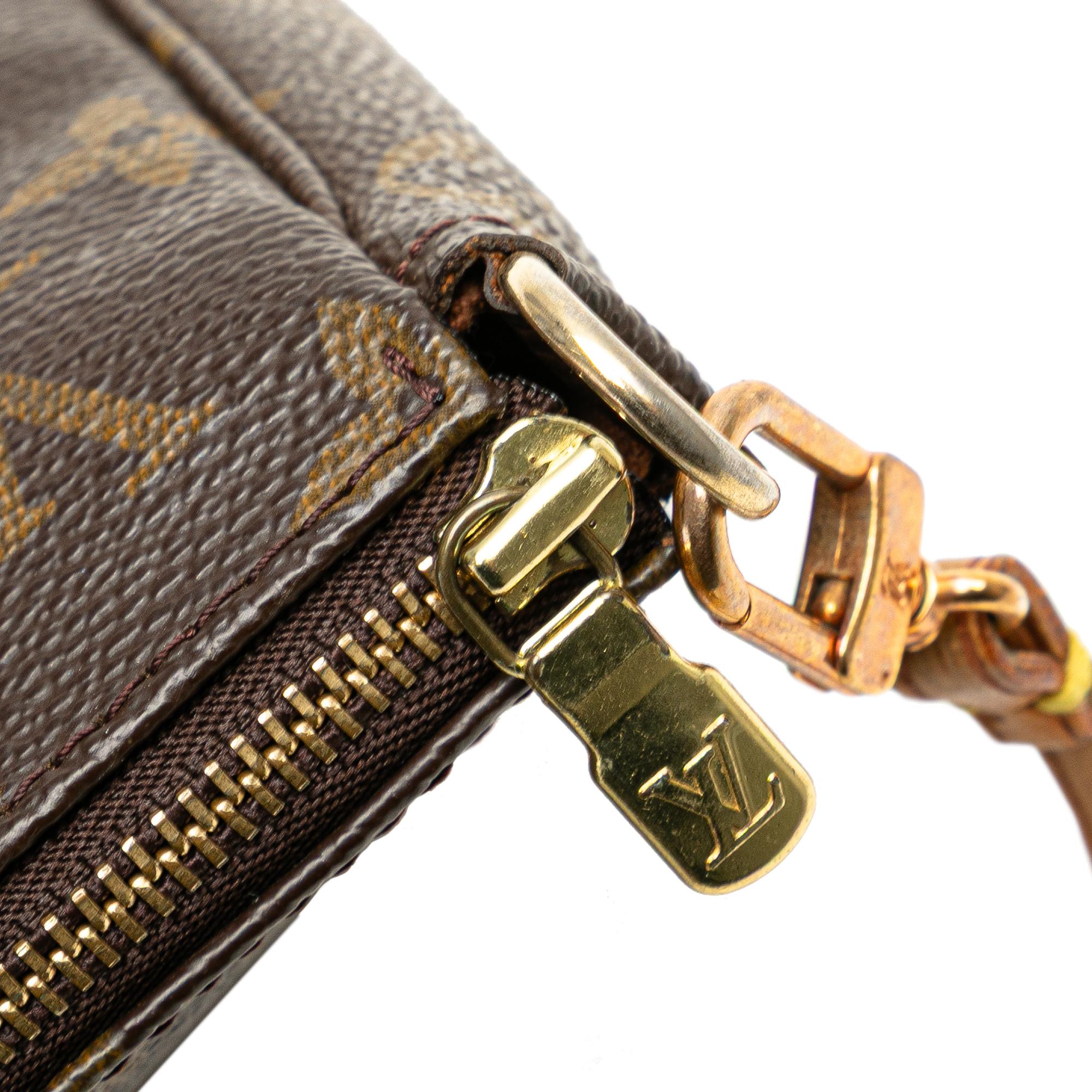 Louis Vuitton Monogram Pochette Accessoires