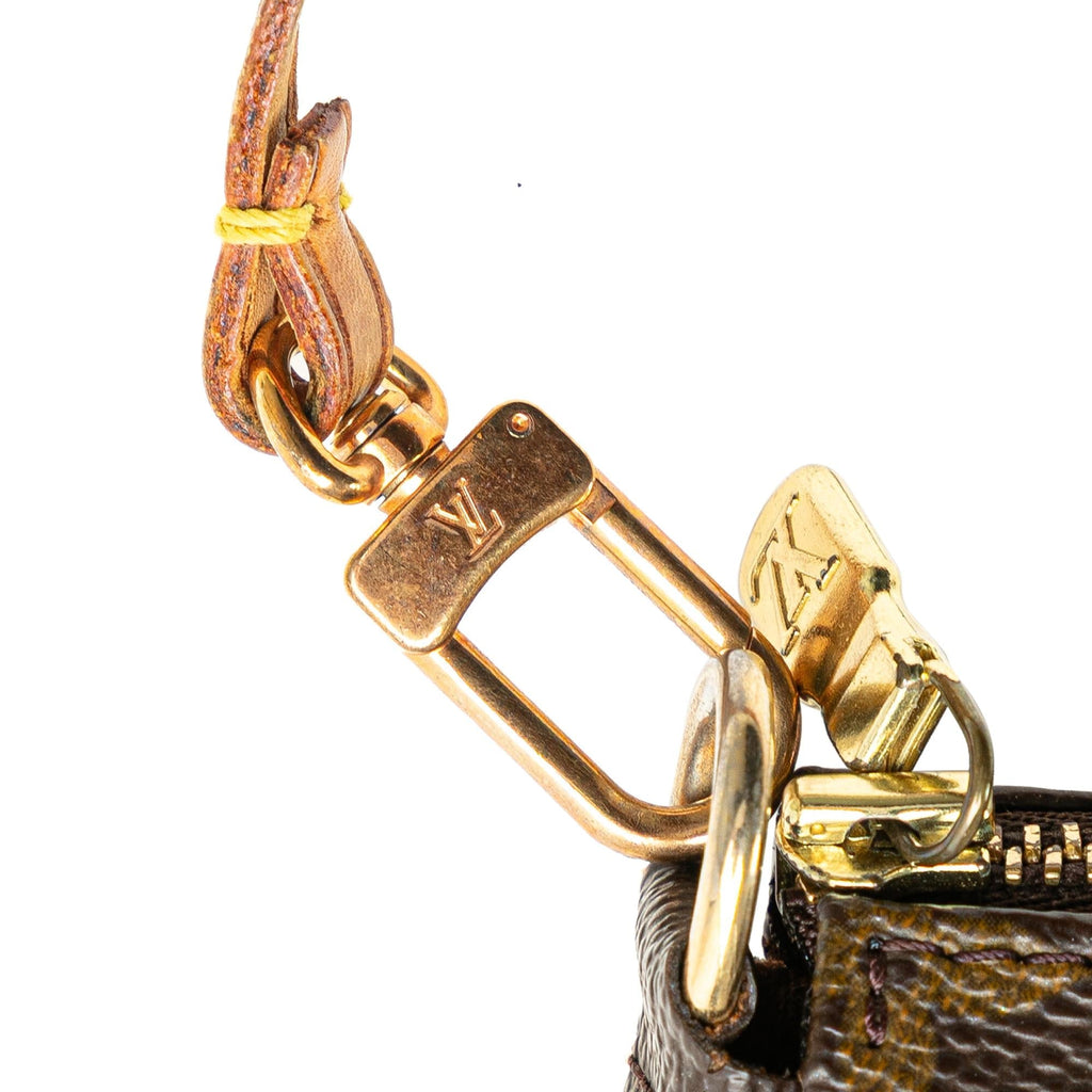 Louis Vuitton Monogram Pochette Accessoires